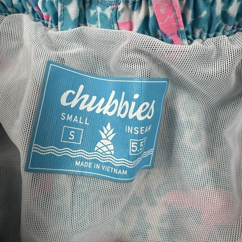 Chubbies Mens Blue Pink Flamingo Mesh Lined Swim Trunks Shorts 5.5 Inseam Small